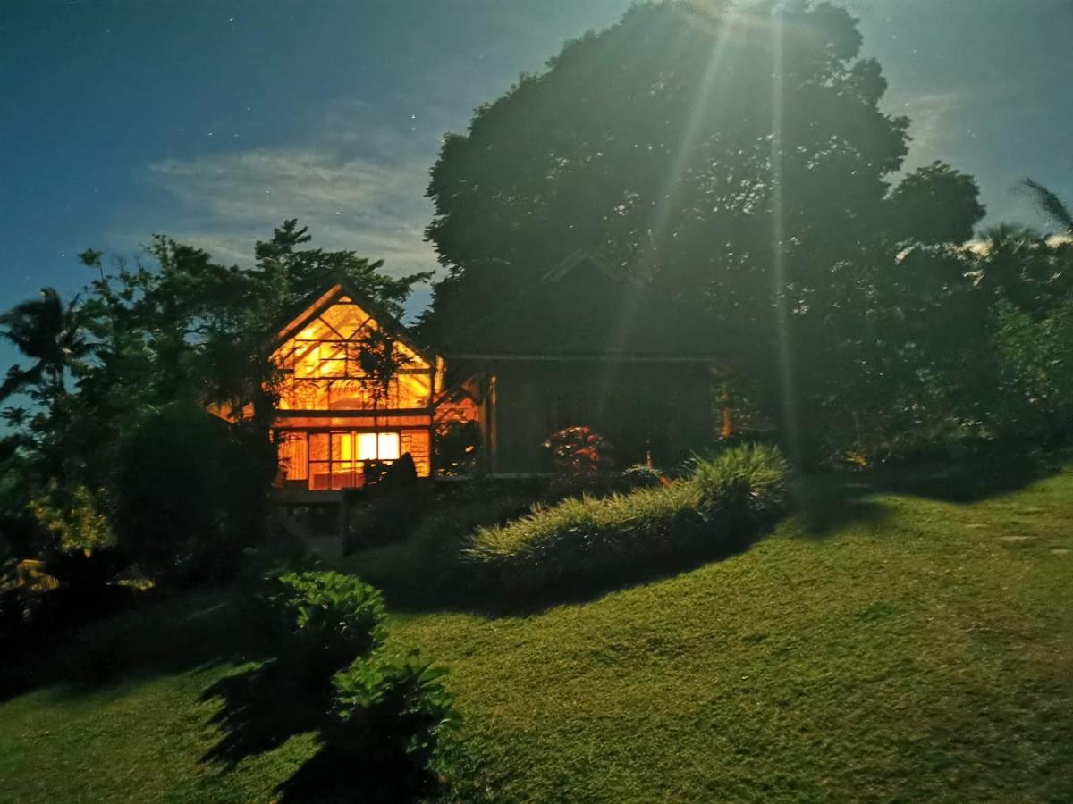 Camiguin Volcano Houses-Panoramic House 맘바자오 외부 사진